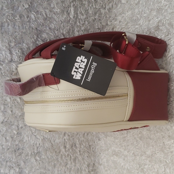 NWT Loungefly Darth Vader Floral embroideries mini backpack - Picture 4 of 16